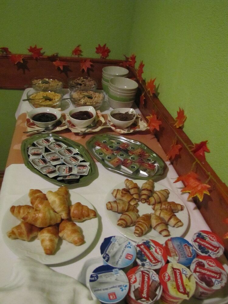 Hotel Hubert Nov� Z�mky