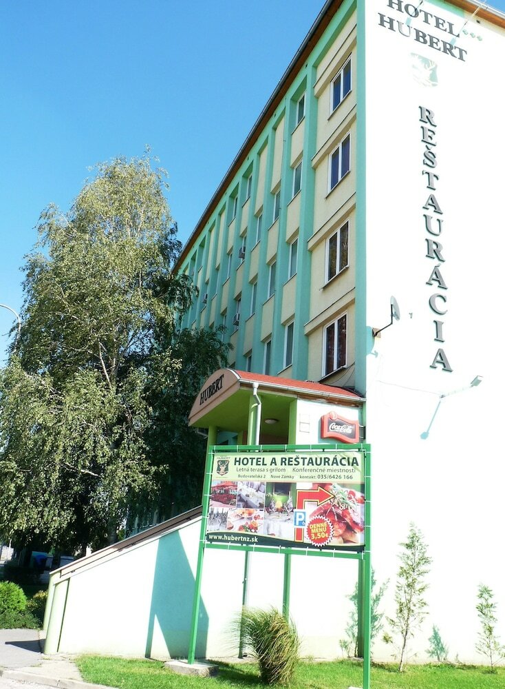 Hotel Hubert Nov� Z�mky