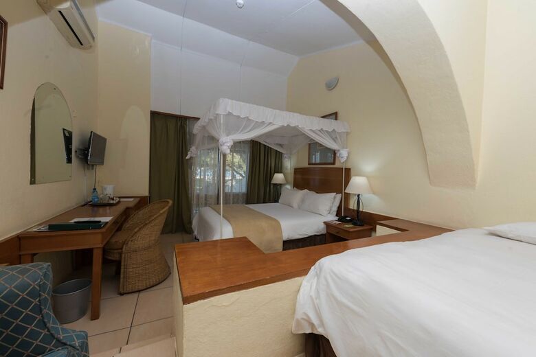 Hotel Sunbird Nkopola Lodge