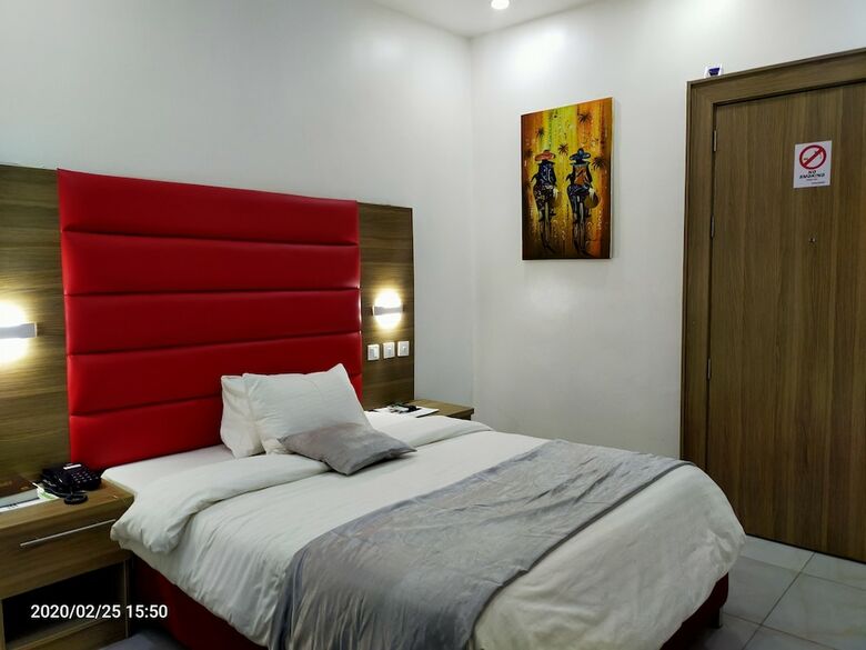 Hotel Dalchifit Suites