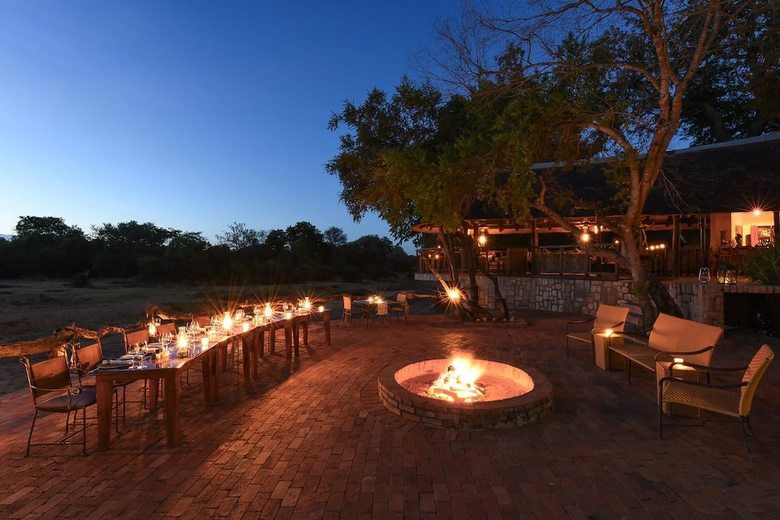 Posada Shumbalala Game Lodge