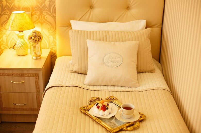 Hotel Silver Sphere Inn