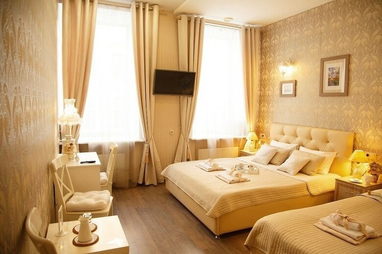 Hotel Silver Sphere Inn