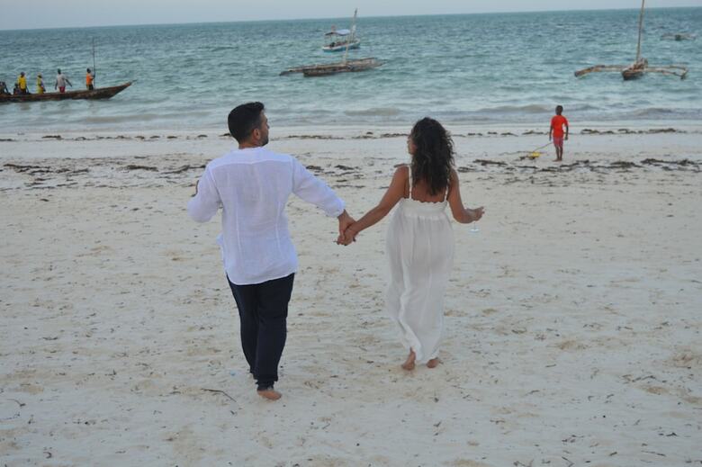 Bed & Breakfast Bahari Pizza Restaurant And Bungalows