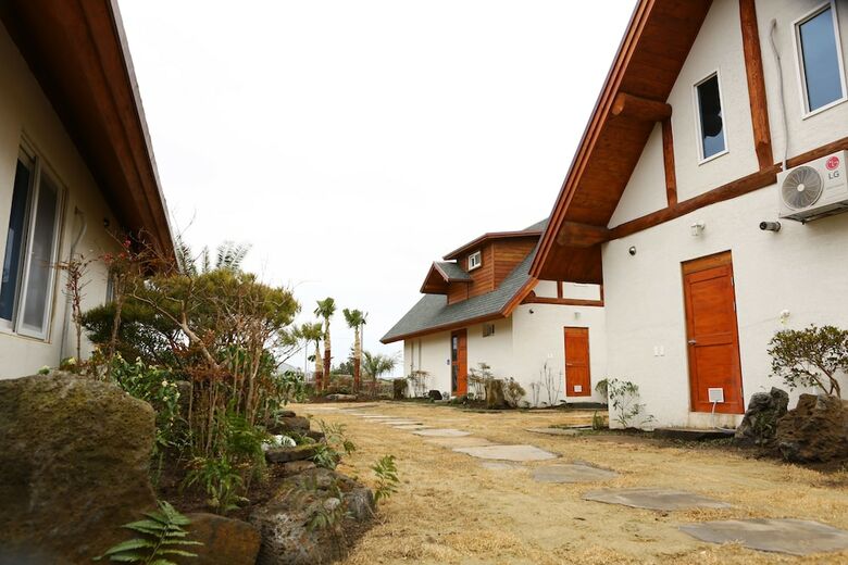 Pension Forest Bandi