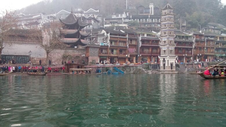 Posada Fenghuang Hua Xiang Yuan Inn