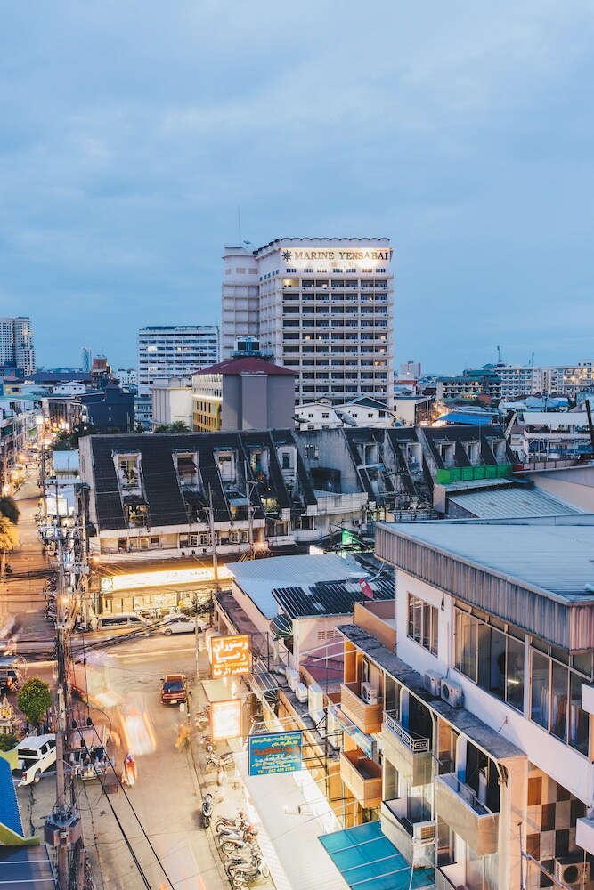 Marine Yensabai Hotel Pattaya