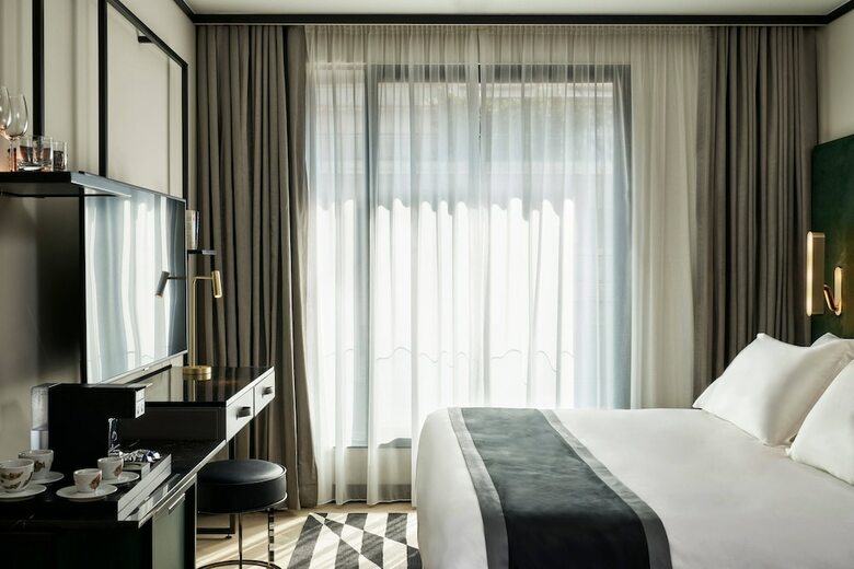 Academias Hotel, Autograph Collection