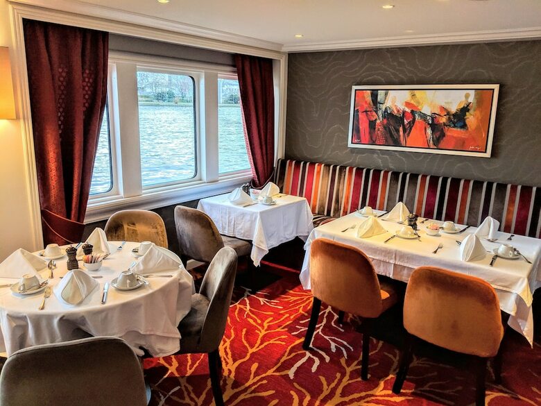 Hotel Select Ms Charles Dickens - D�sseldorf