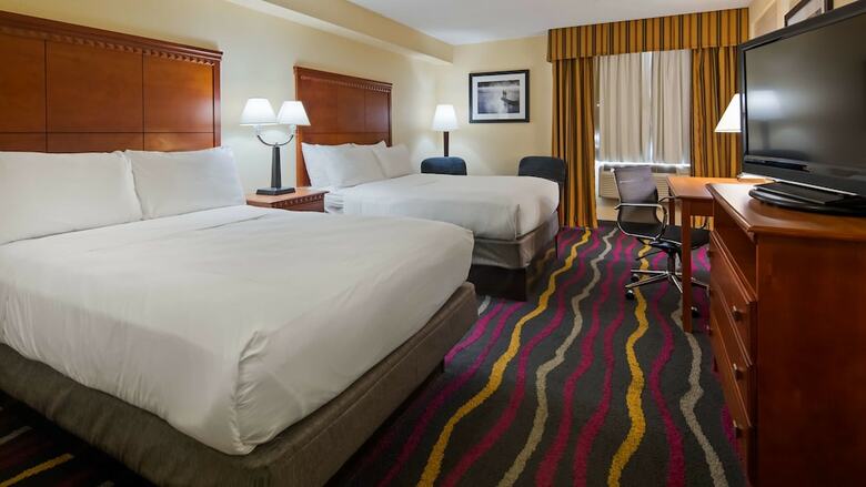 Surestay Plus Hotel By Best Western Jacksonville
