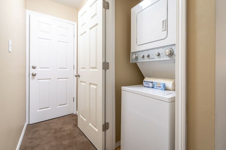 Surrey Townhomes By Capital Vacations