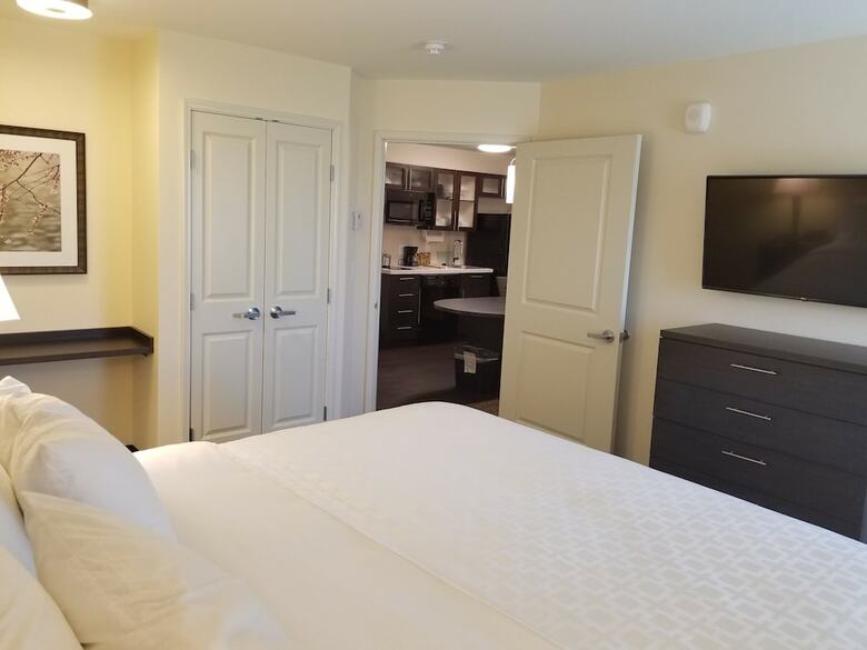 Aparthotel Candlewood Suites Davenport