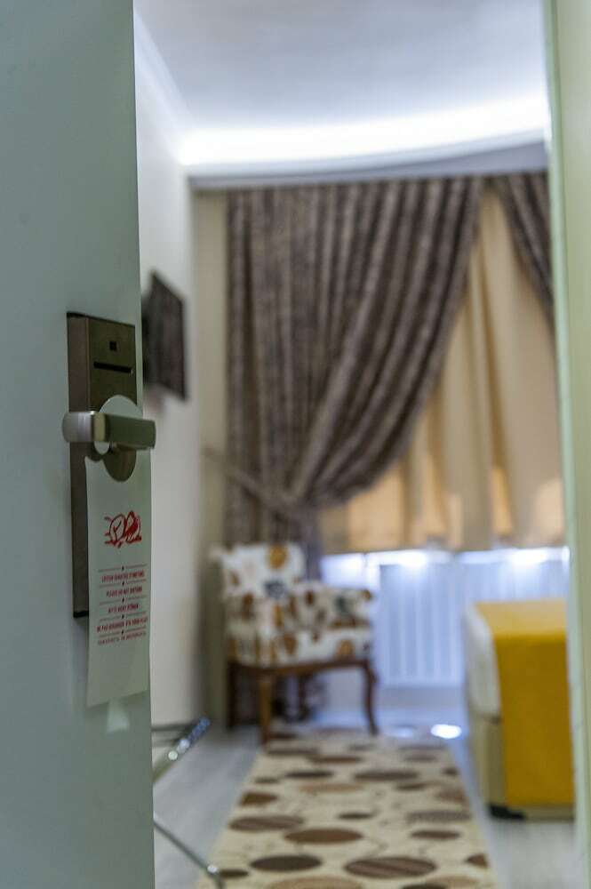 Dundar Hotel