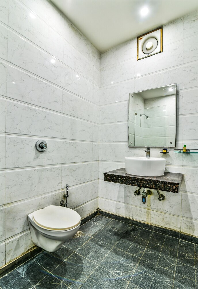 Fabhotel Casa Meera Boutique