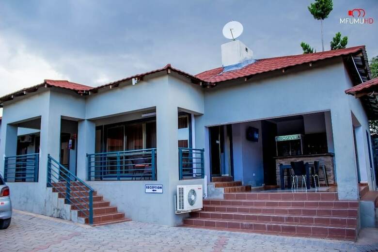 Bed & Breakfast Rose Villa Lodge
