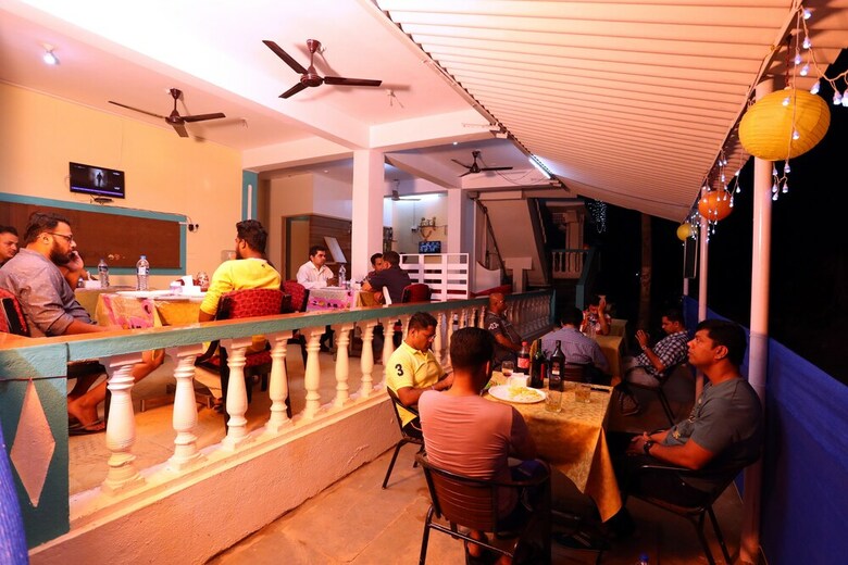 Antonio's Sunrise Hotel