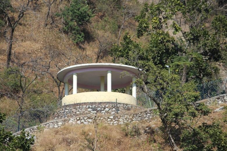Hotel Crimson Park Residency-the Pahadi