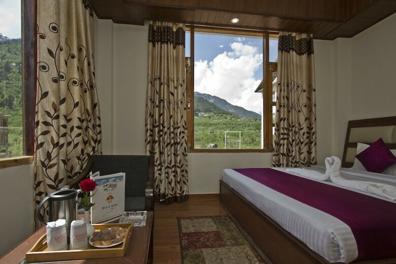 Hotel Manali Mountain Regency