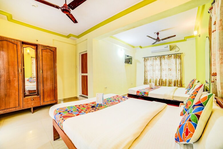 Hotel Fabexpress Purushottam Residency