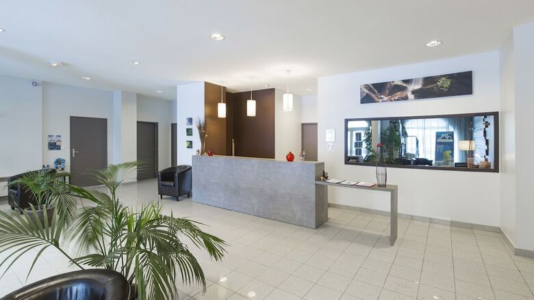 Residencia Vacanc�ole - Les Jardins de Baln�a