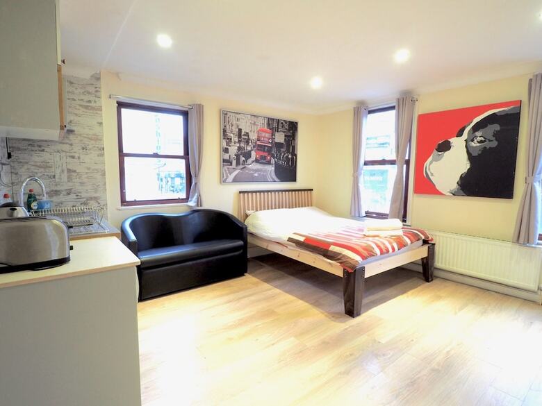 Apartamentos House176