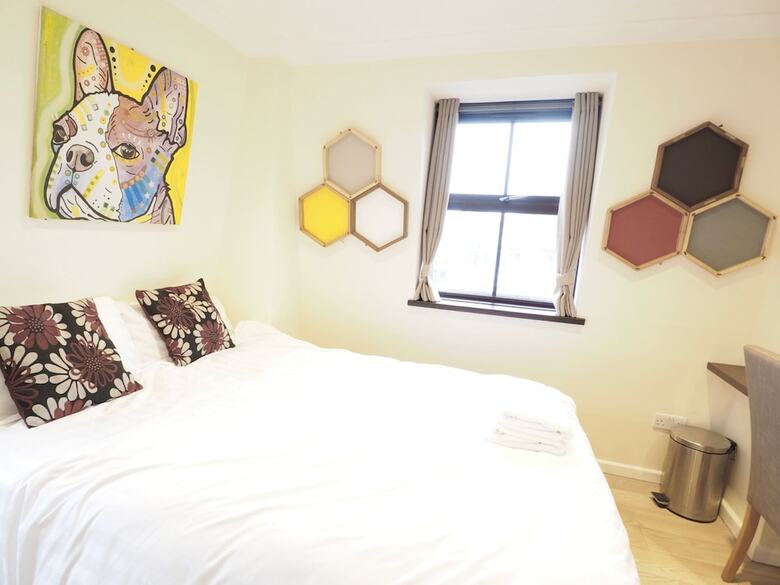 Apartamentos House176