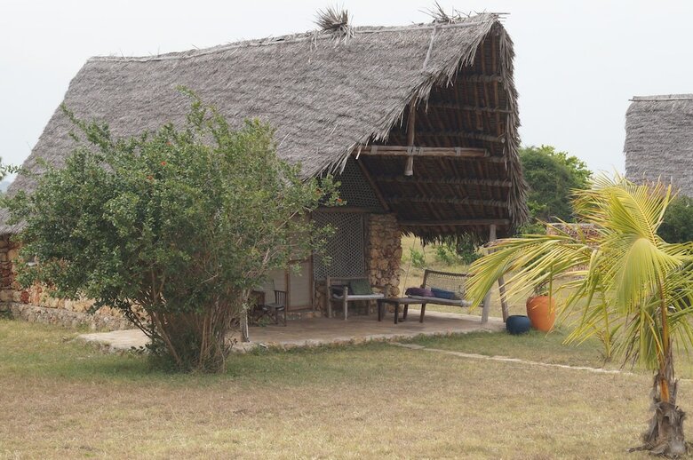 Posada Pangani Cliffs Lodge