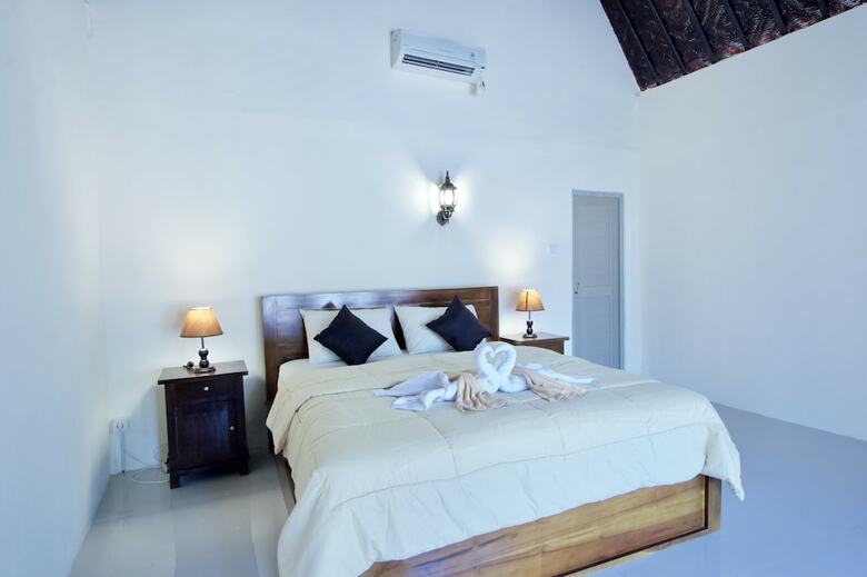 Bed & Breakfast Kubu Artha Bungalow Nusa Penida