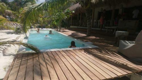 Hotel Almaplena Eco Beach Resort