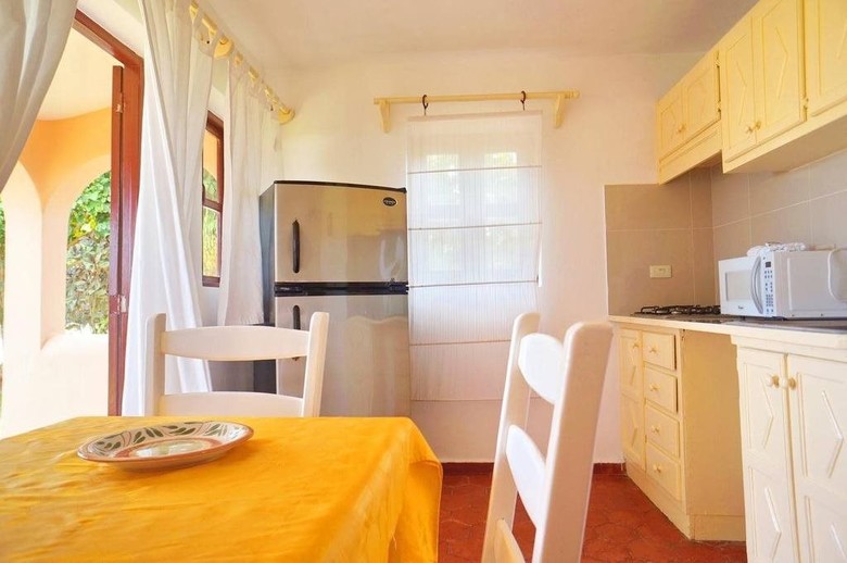 Aparthotel Los Corales Villas Ocean Front