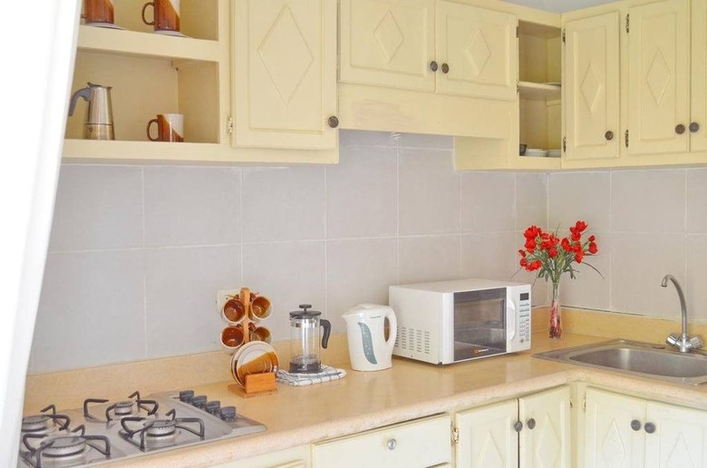 Aparthotel Los Corales Villas Ocean Front