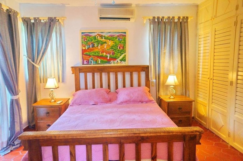 Aparthotel Los Corales Villas Ocean Front