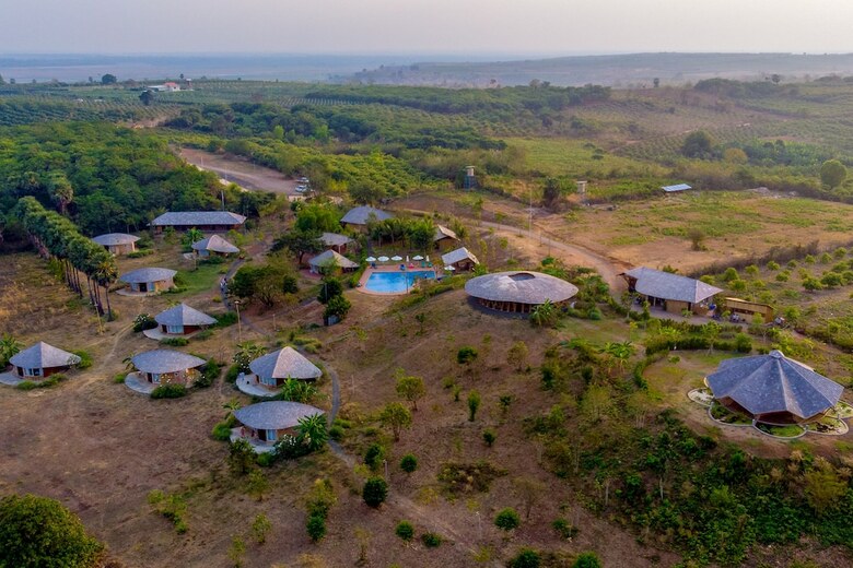 Hotel Hanchey Bamboo Resort