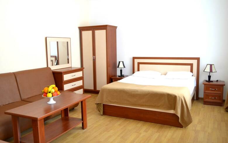 Ariana Family Hotel