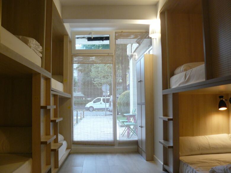 Hostal Blai Blai - Hostel