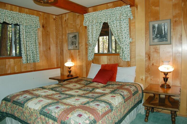 Cabana Ackley's Place