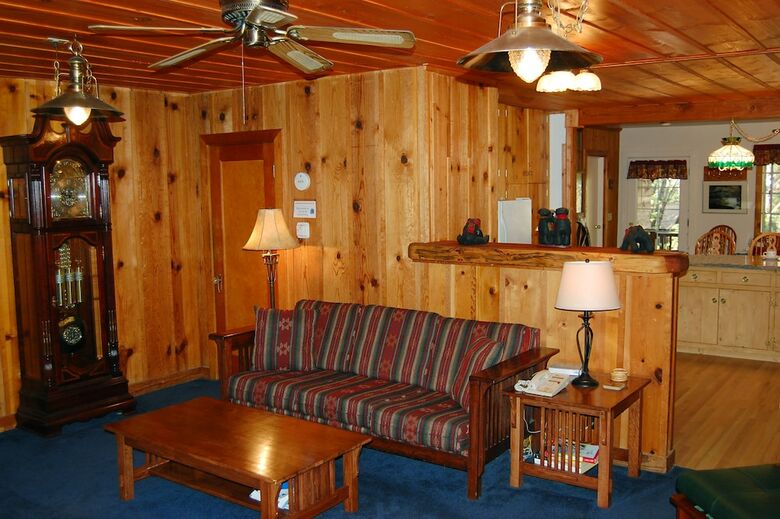 Cabana Black Oak Lodge