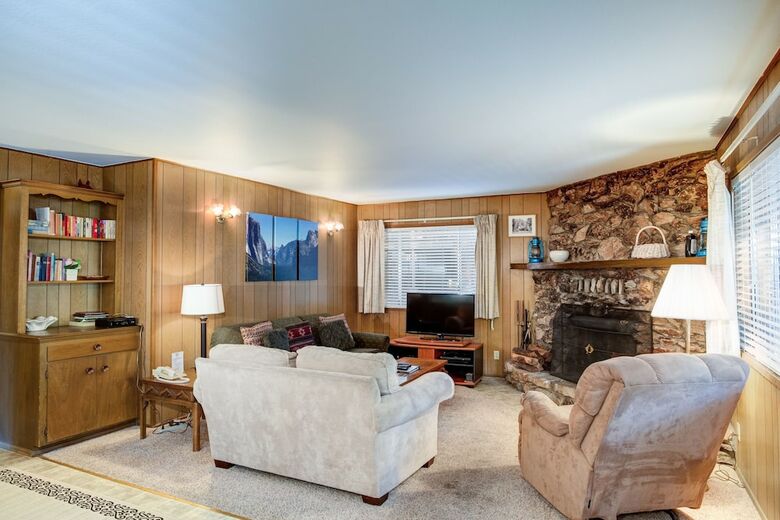 Cabana Deer Hollow