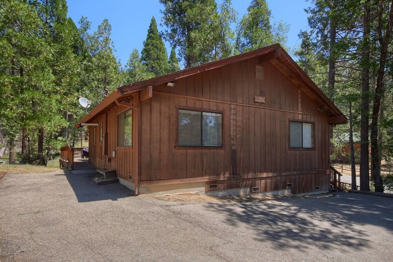 Cabana Bordentown West