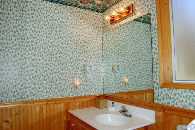 Cabana Edna's Hearts Desire