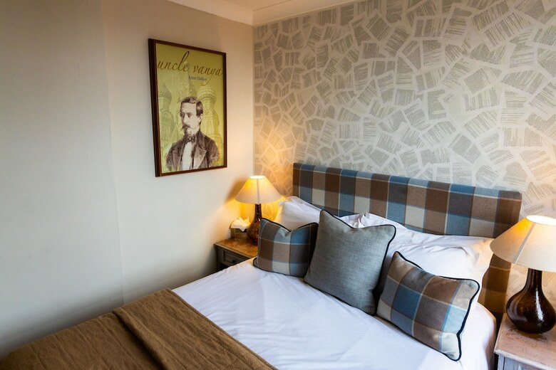 Chichester Harbour Hotel