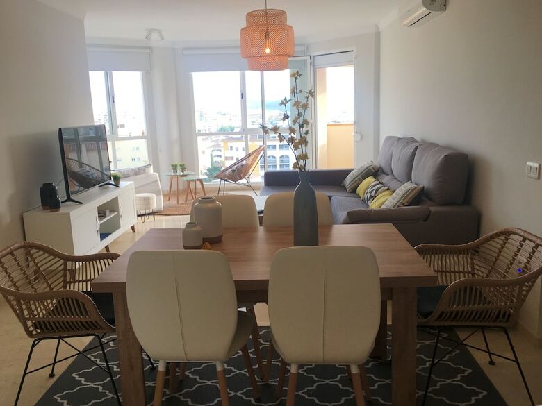 Apartamentos Sur Suites Atico La Paloma