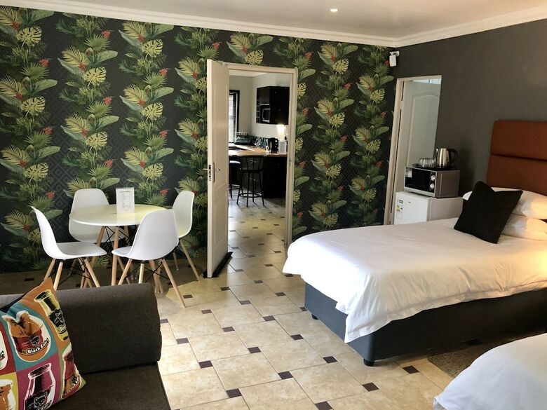 Modern Goldfields Apartments