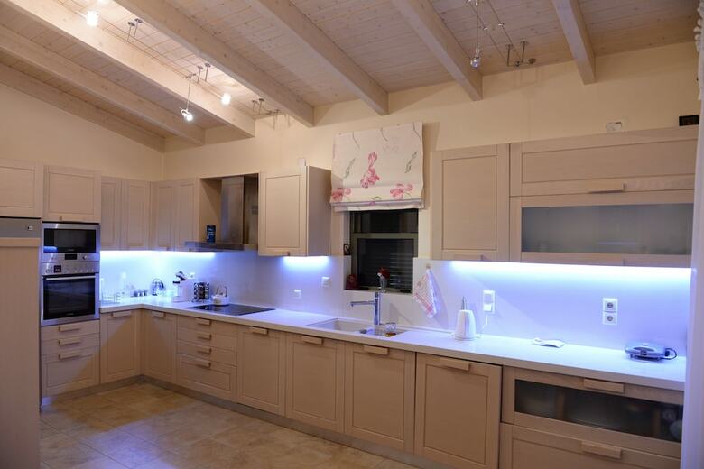 Apartamentos Patras Villa Elia