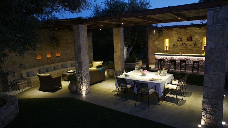 Apartamentos Patras Villa Elia