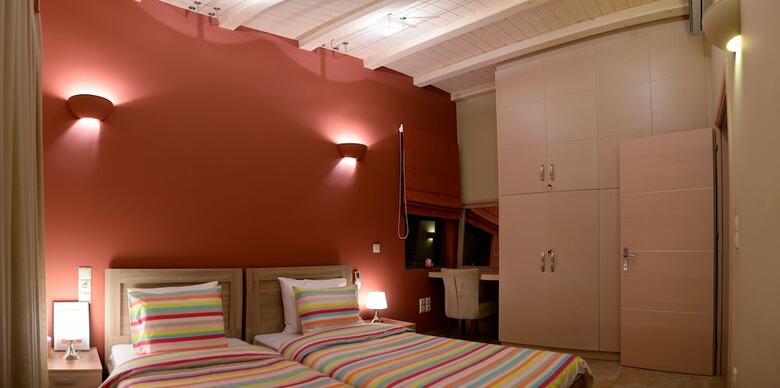 Apartamentos Patras Villa Elia