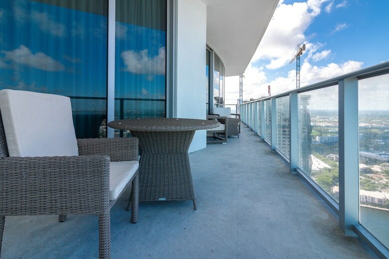 Apartamento Private Ocean Condos - Hyde Beach Resort