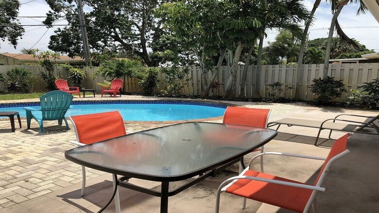 Hotel Luxury Villa Oasis & Private Pool