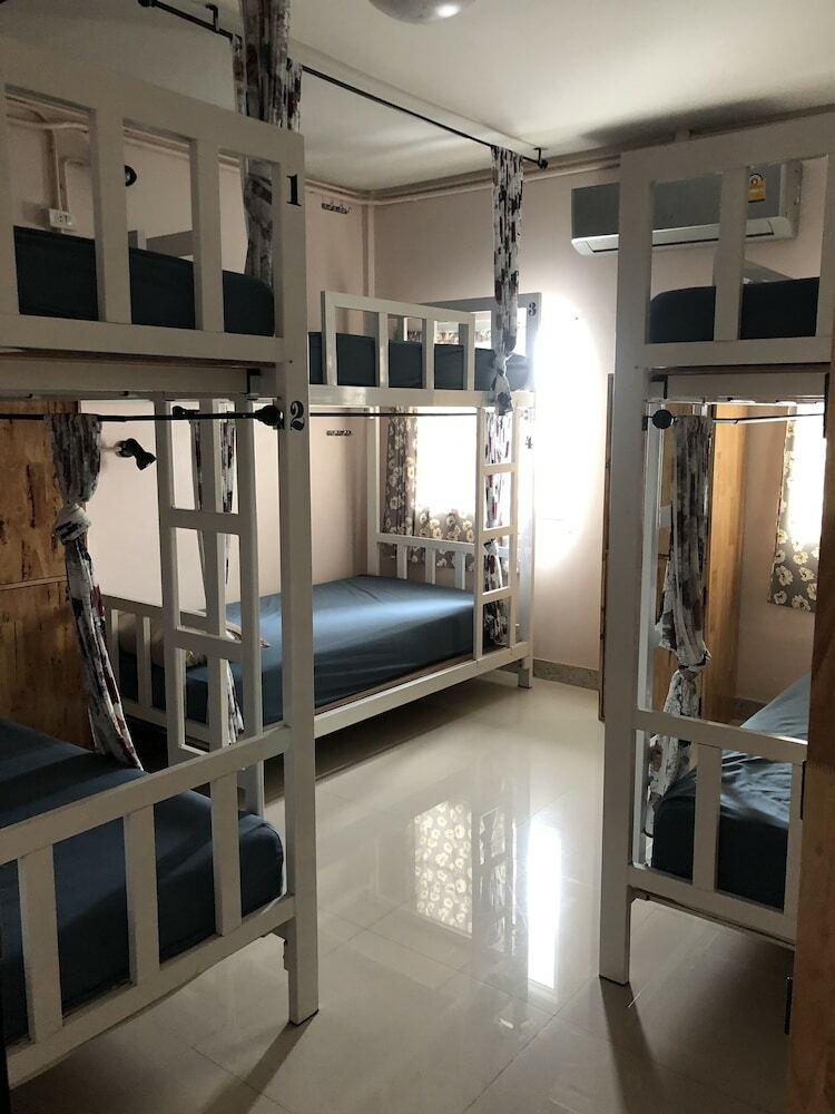 Hostal Oyo 692 Nakara Ayutthaya
