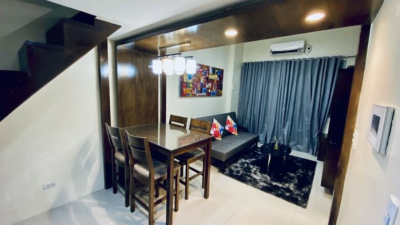 Hnm Management - One Palm Tree Villas